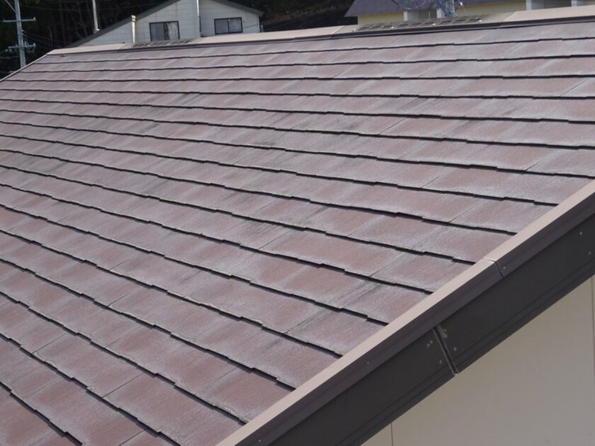 ニチハ製　パミール　屋根カバー工法　ＩＧスーパーガルテクト施工前
