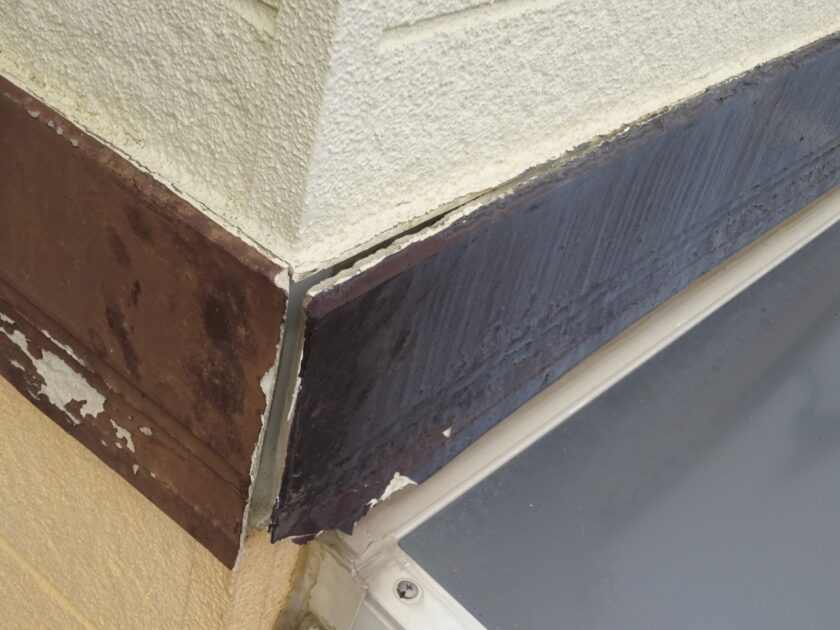 外壁屋根塗装　OB様　２回目塗装　施工前　幕板破損個所